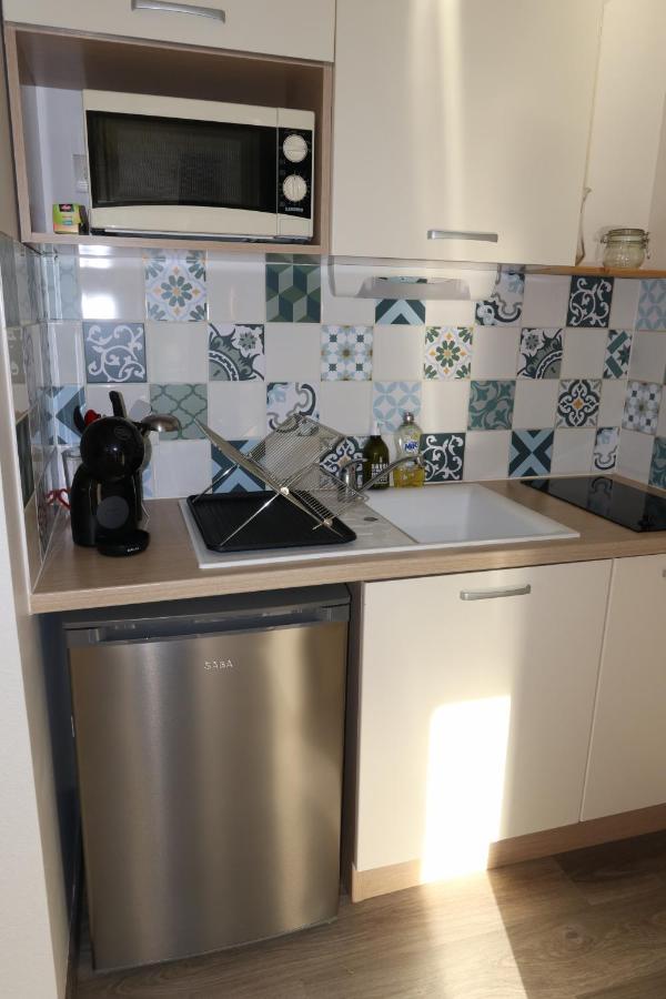 Charmant 2 Pieces Proche D Honfleur, Piscine En Saison, Parking Gratuit, Wifi Equemauville Bagian luar foto